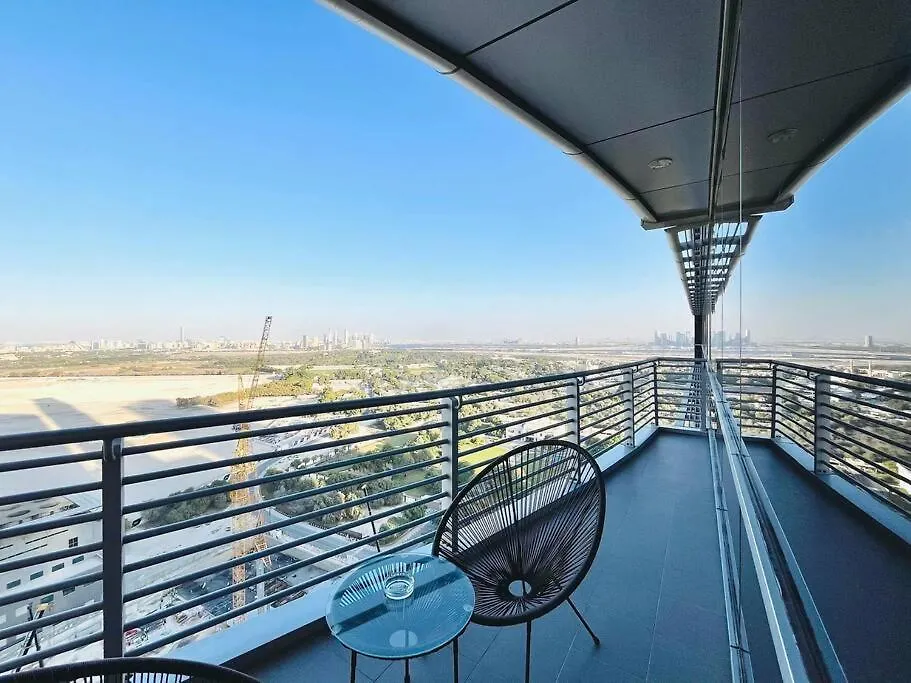 Apartamento Silkhaus Sky Gardens Chic Studio DIFC Living Dubái
